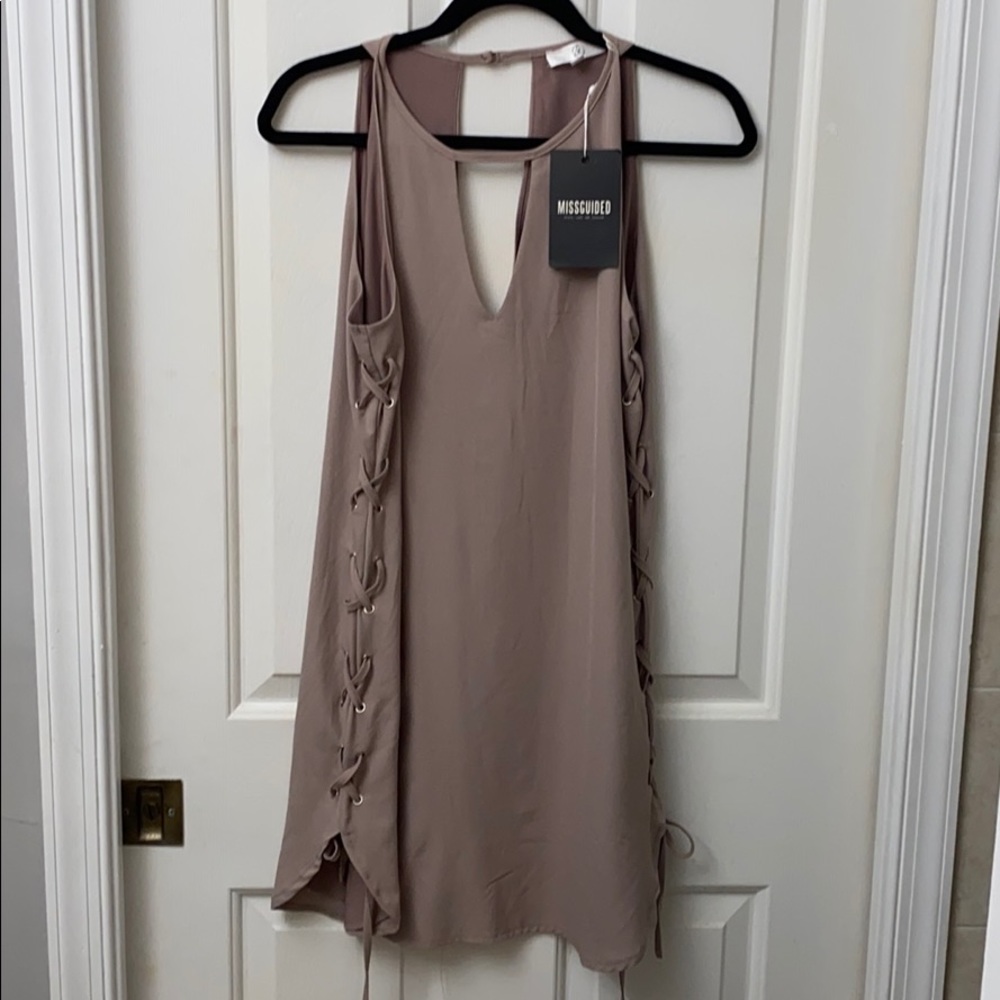 TAUPE MISGUIDED DRESS